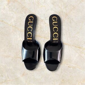 Gucci Black Regent Heel